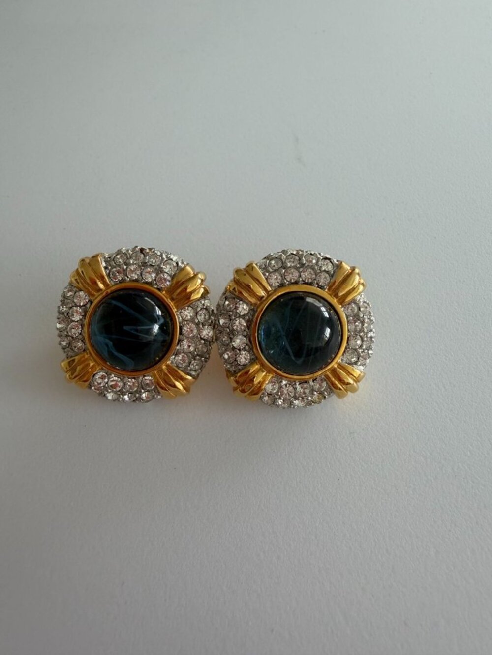 KENNETH JAY LANE Jeweled 1980s Clip On Earrings